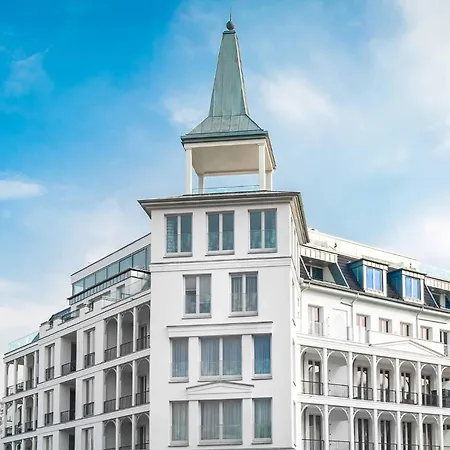 Ostseebad, Sellin, Ruegen, First, Meerblick, * Sellin (Rugen)